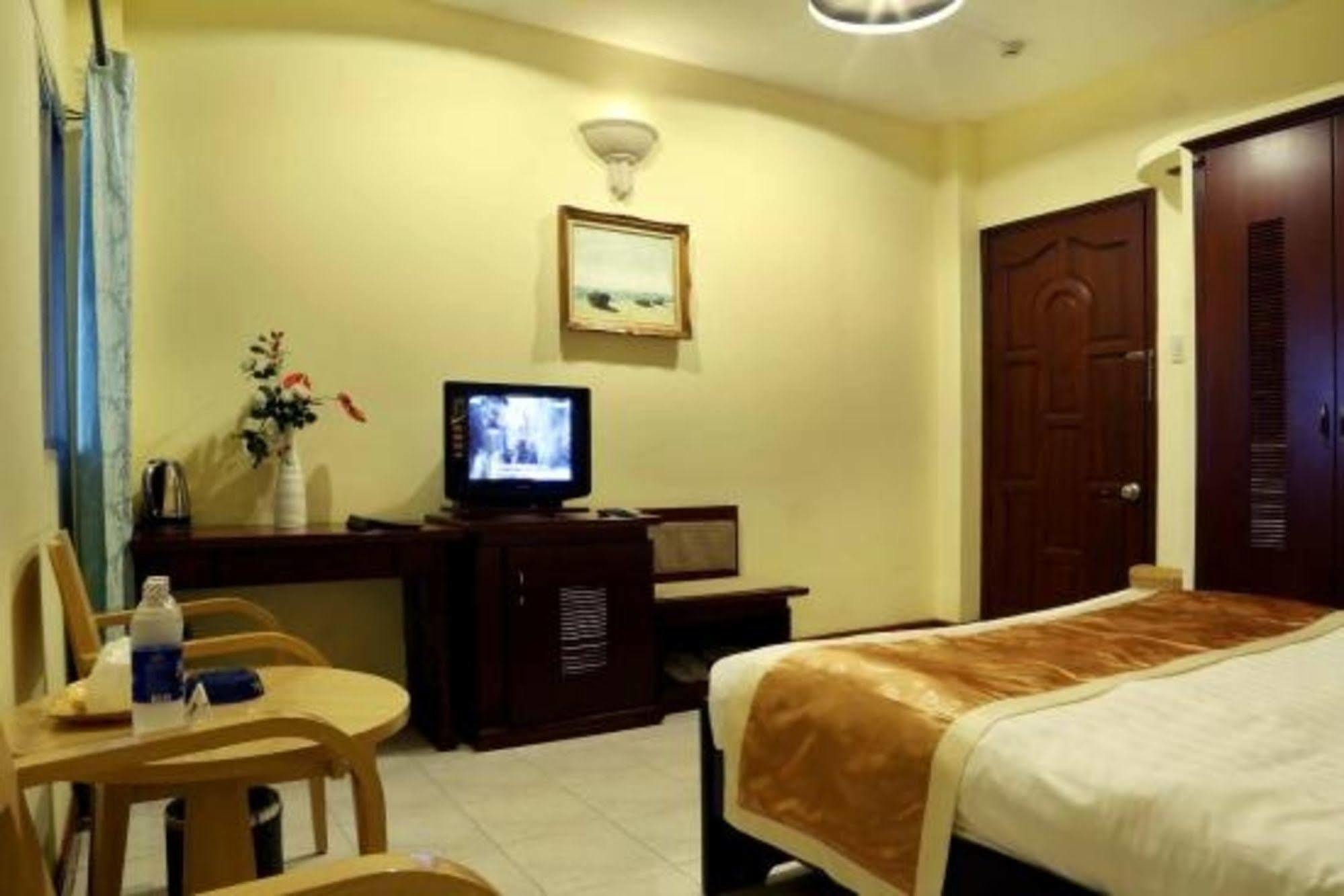 Lien Thanh Hotel Bandar Ho Chi Minh Luaran gambar
